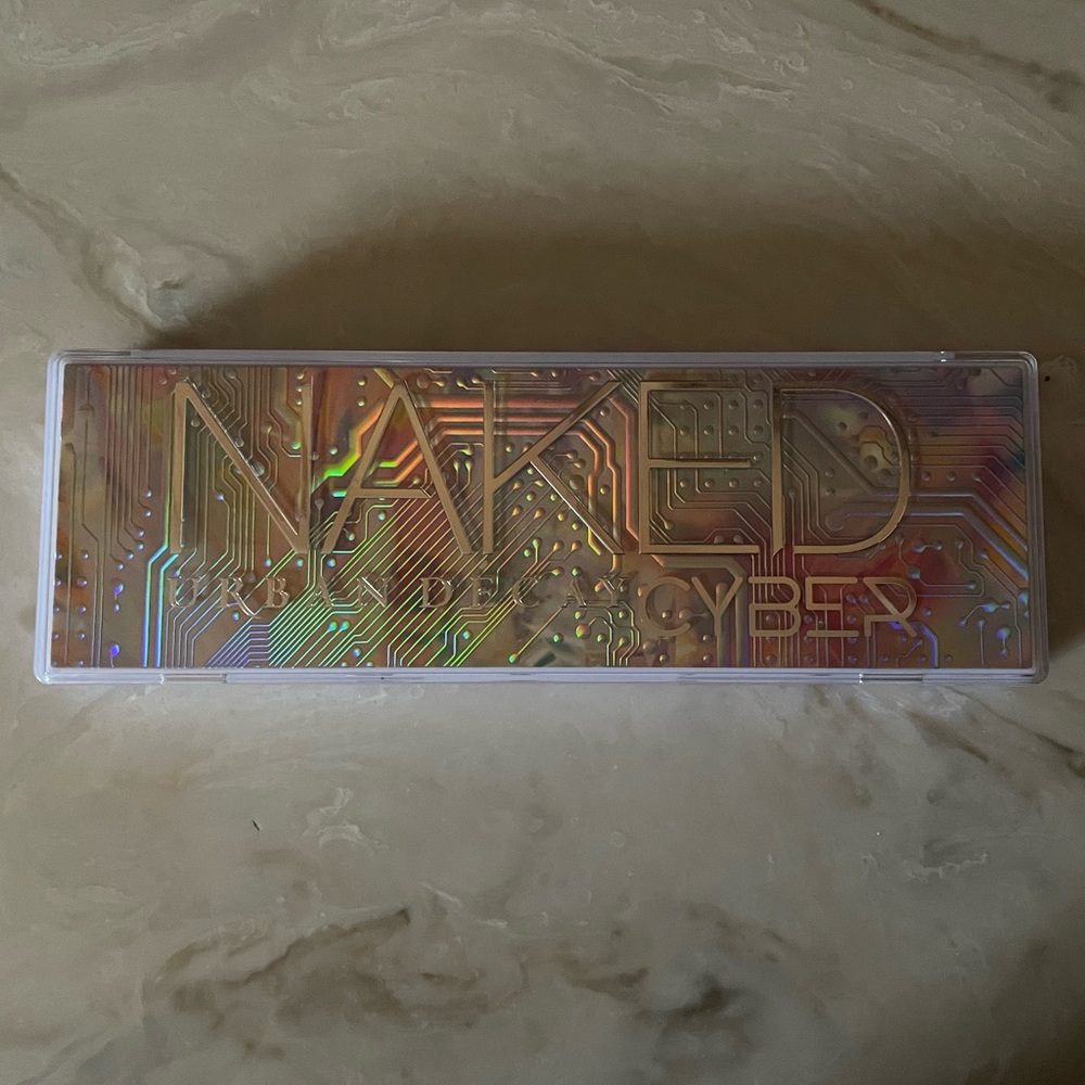 URBAN DECAY NAKED CYBER PALLET - brand new, never used - no box